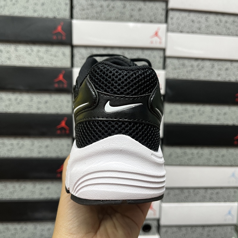 Nike Vomero 3