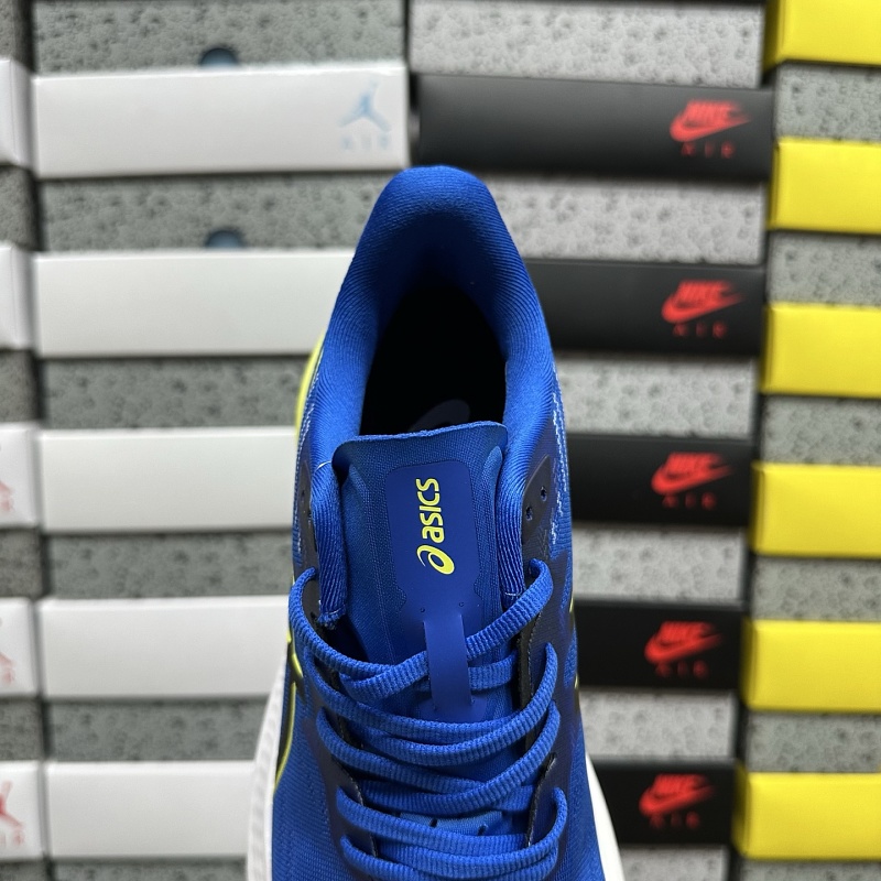Asics GT-2000 12 Sneakers · 4