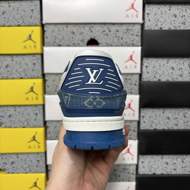 Trainer · 6