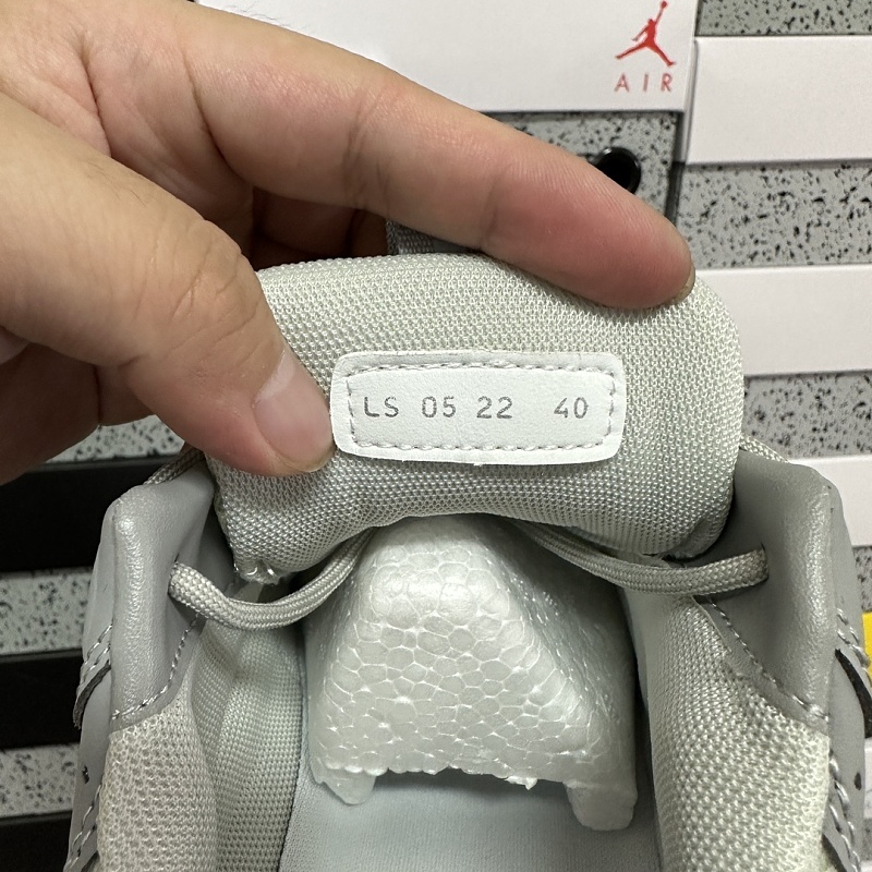 Dior B22 Sneakers