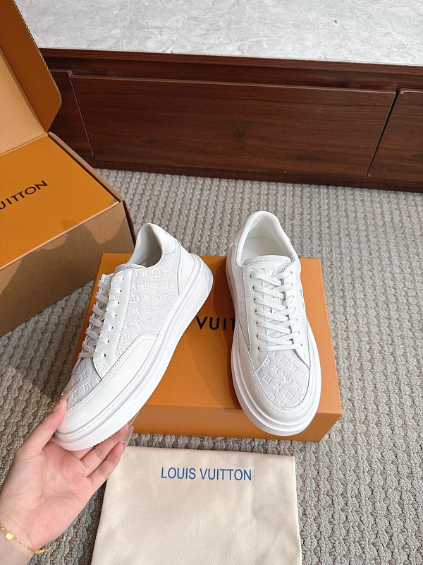 Trainer 34 · 6