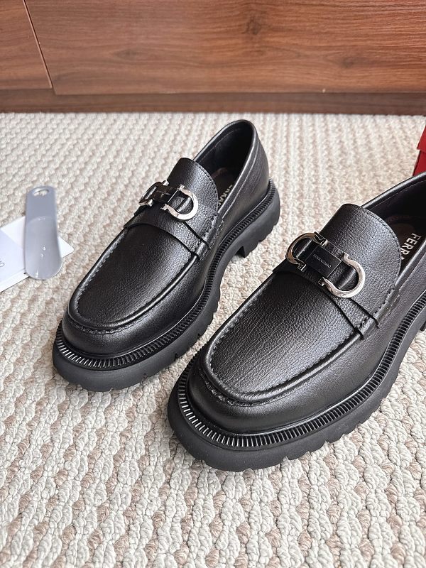 Men's Leather Shoes · 3