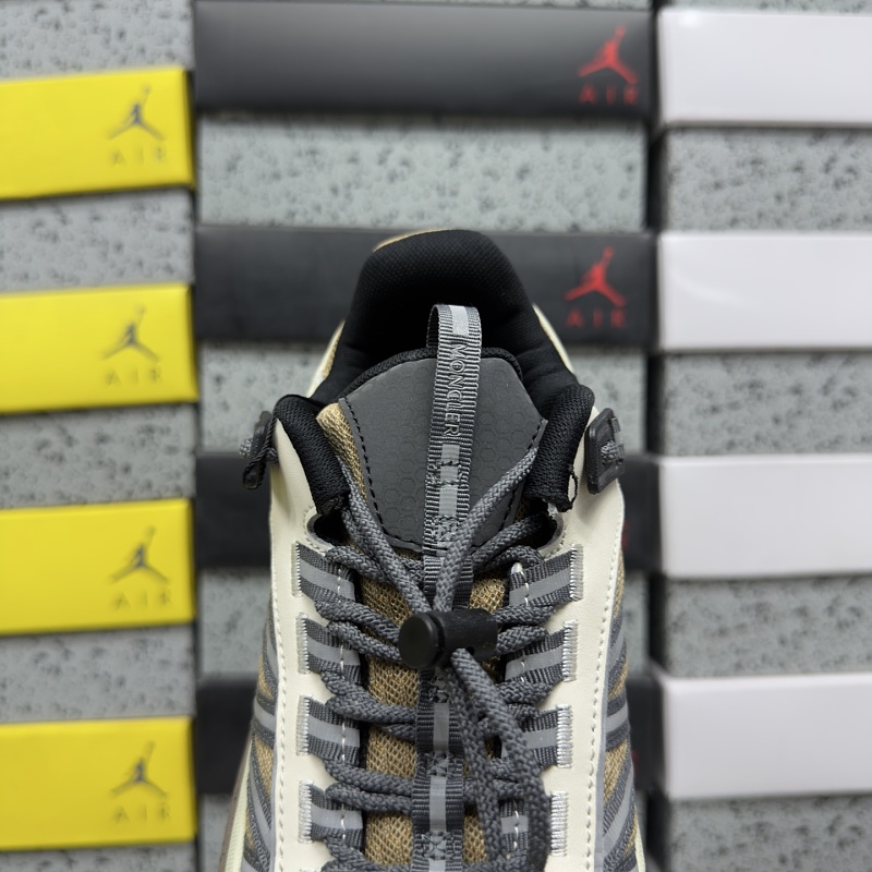 300 Trailgrip Gore-Tex P07 · 4