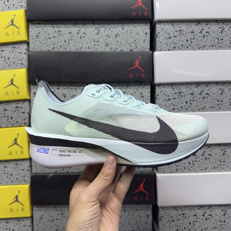 Air Zoom Xvaporfly Next% 4/ 8