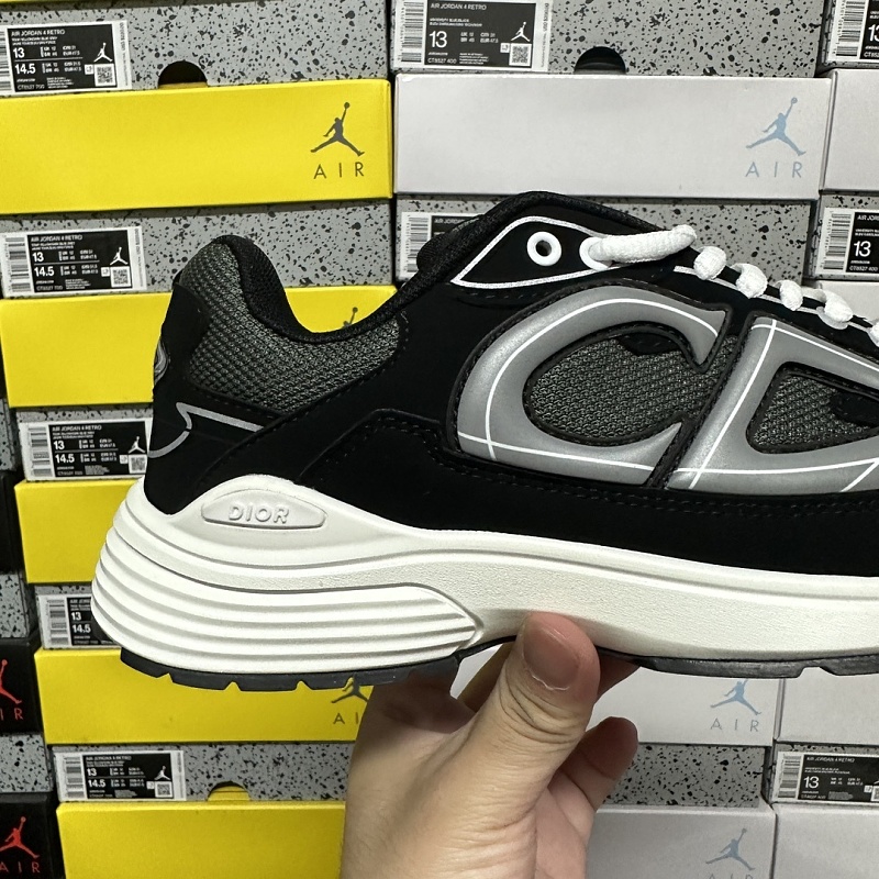 Dior B30 Sneakers · Black White Green
