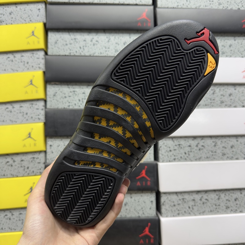 Jordan 11 Sneakers