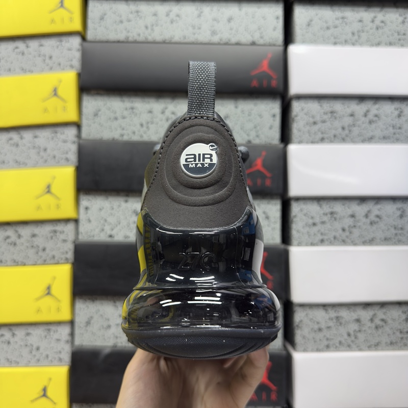 Air · 2