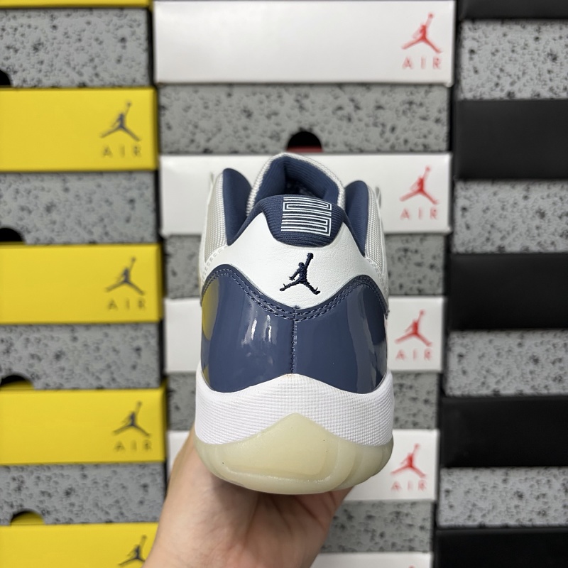 Jordan 11 Sneakers 6