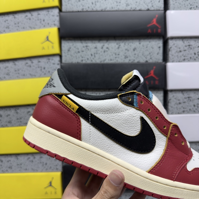 Jordan 1 Sneakers 6
