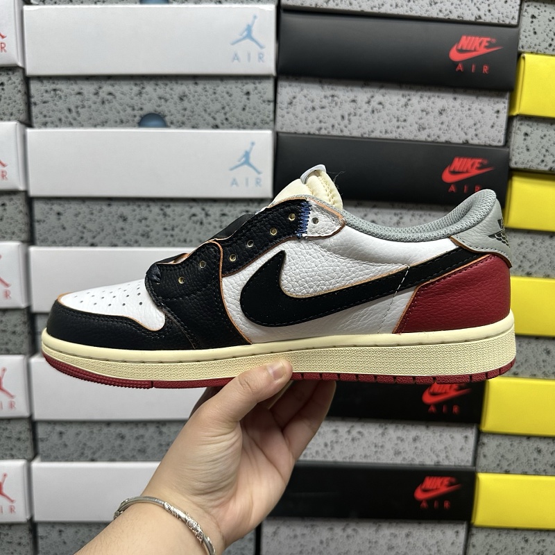 Jordan 1 Sneakers 8