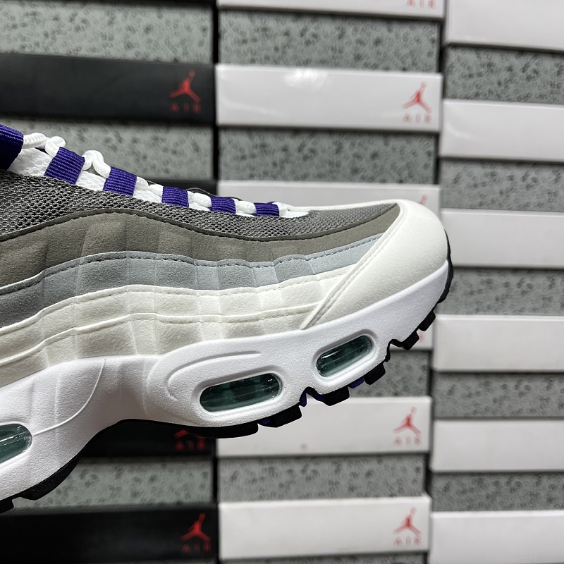 Kz2. Air Max 95 8
