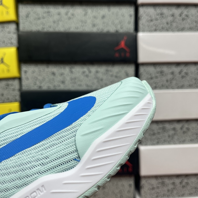 Nike FZ2158 Sneakers 8