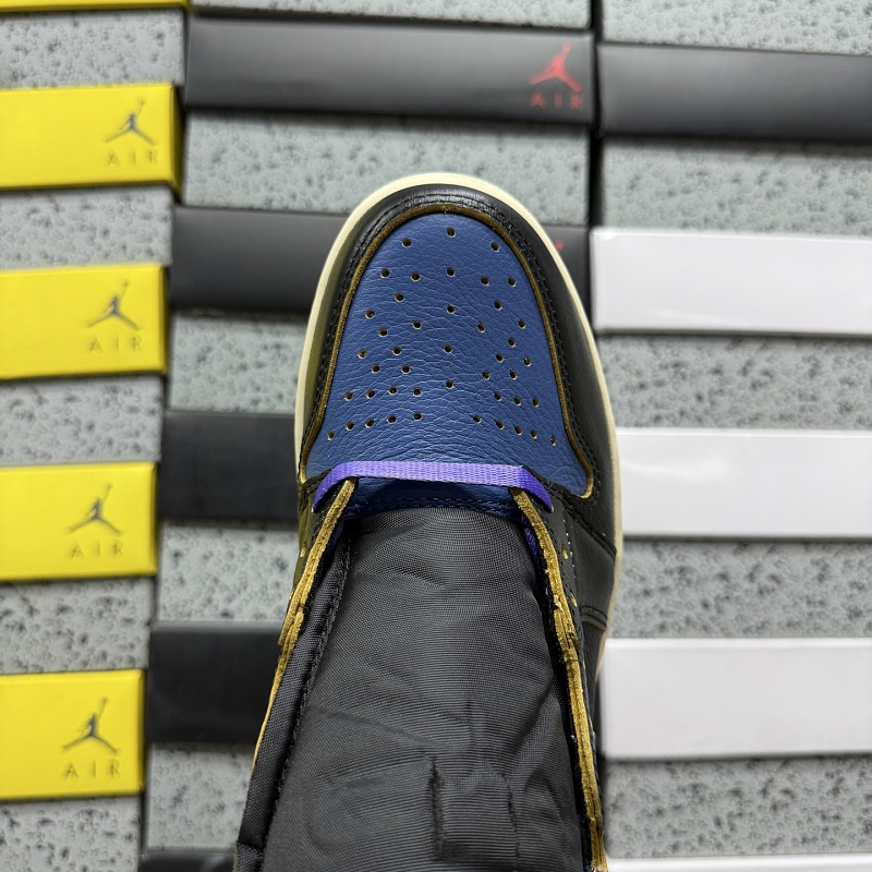 Jordan 1 Sneakers 5
