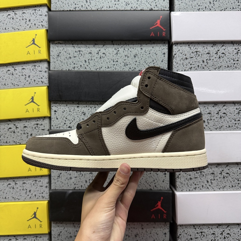 Jordan 1 Sneakers · 3