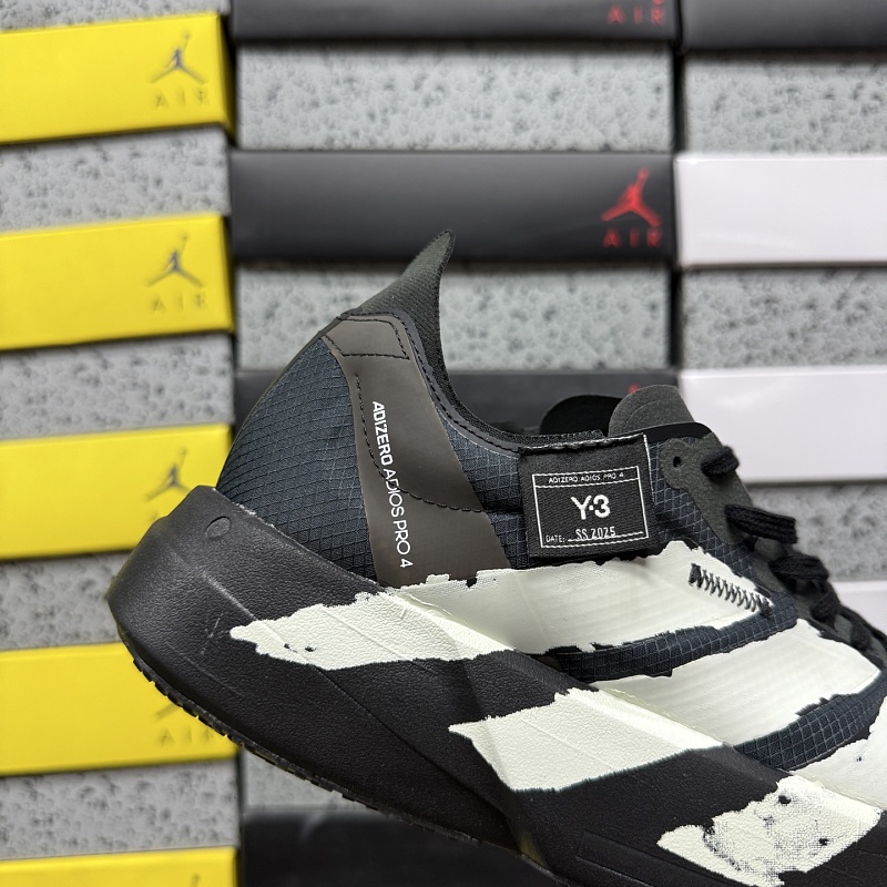 Adizero Adios 4M 6