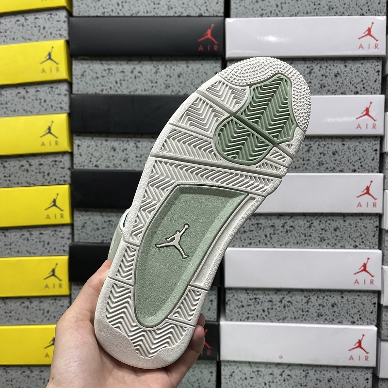Air Jordan 4 003 · 4