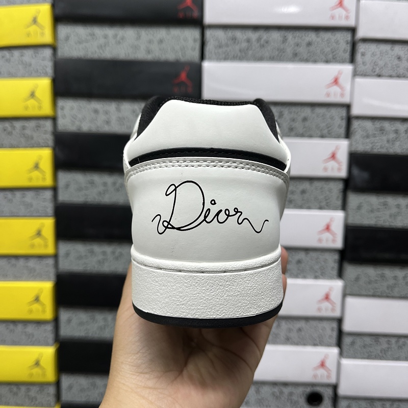 Dior B27 Sneakers · White Black 5