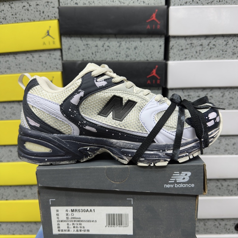 New Balance 530 · Laces 9