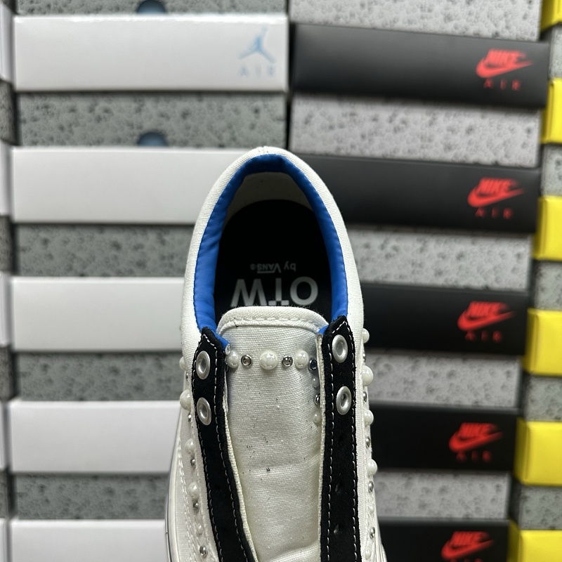 Skool Vn000s52fs8 · 4