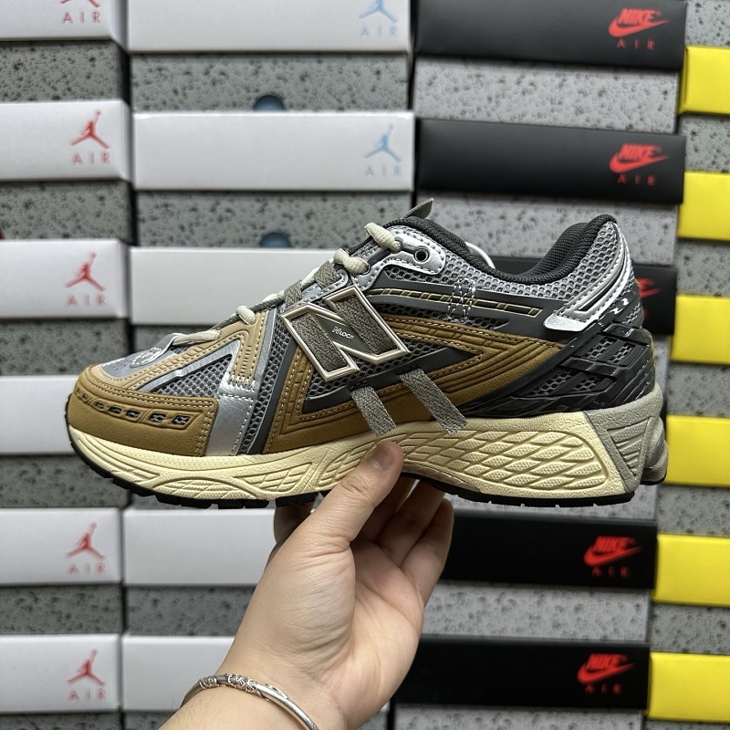 New Balance 1906 Sneakers · 6