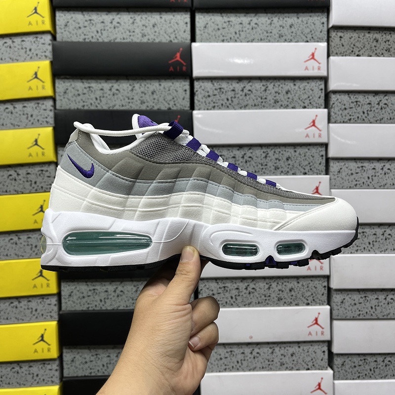 Kz2. Air Max 95 10
