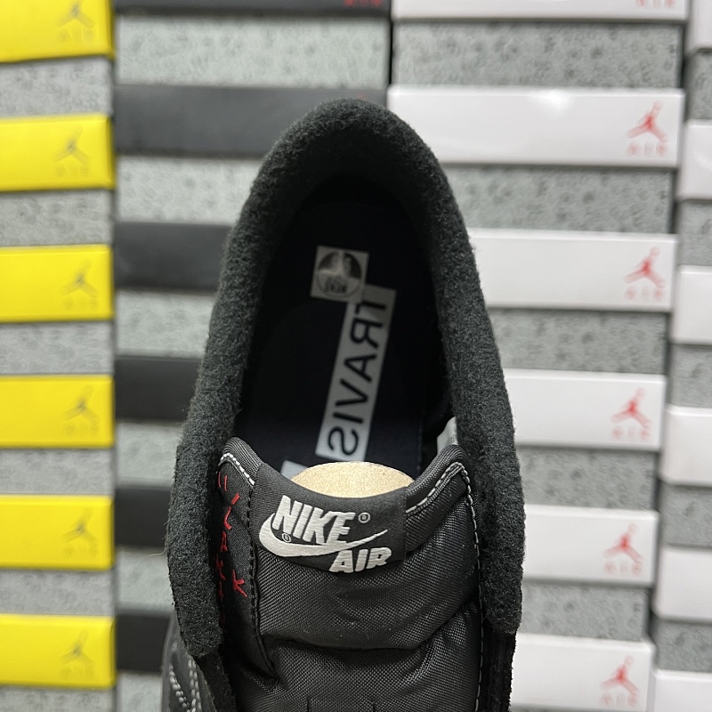 Jordan 1 Sneakers 5