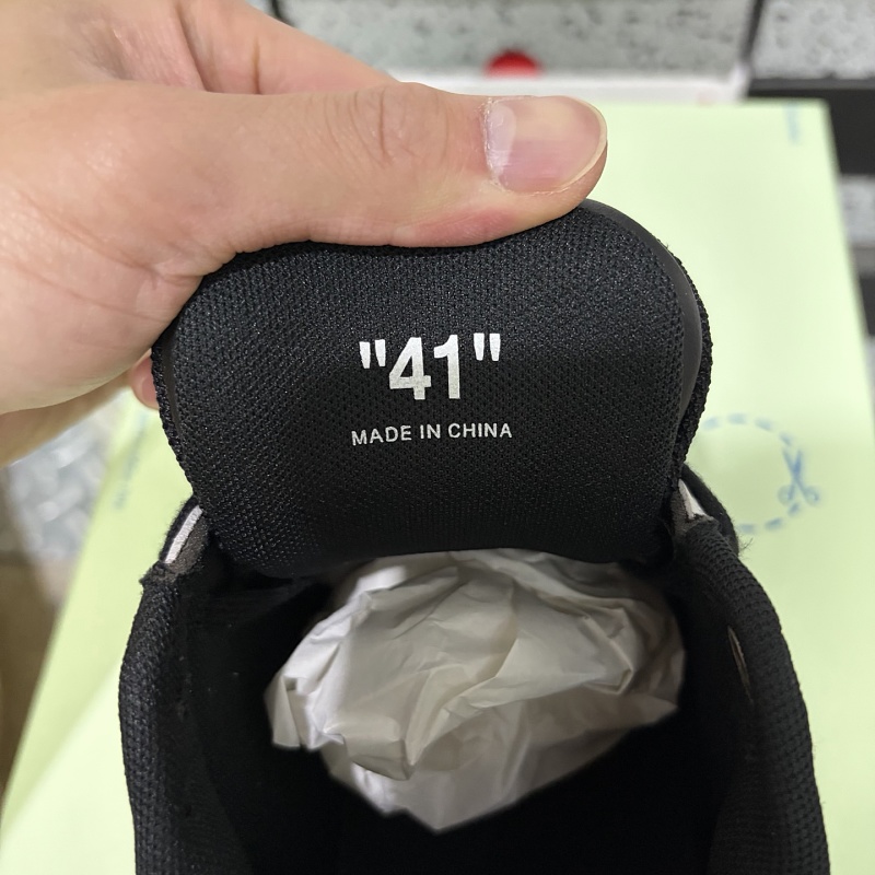 Off-white F21lea00 10107