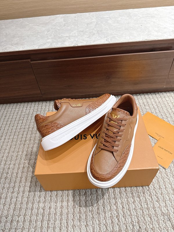 Trainer 54 · 4