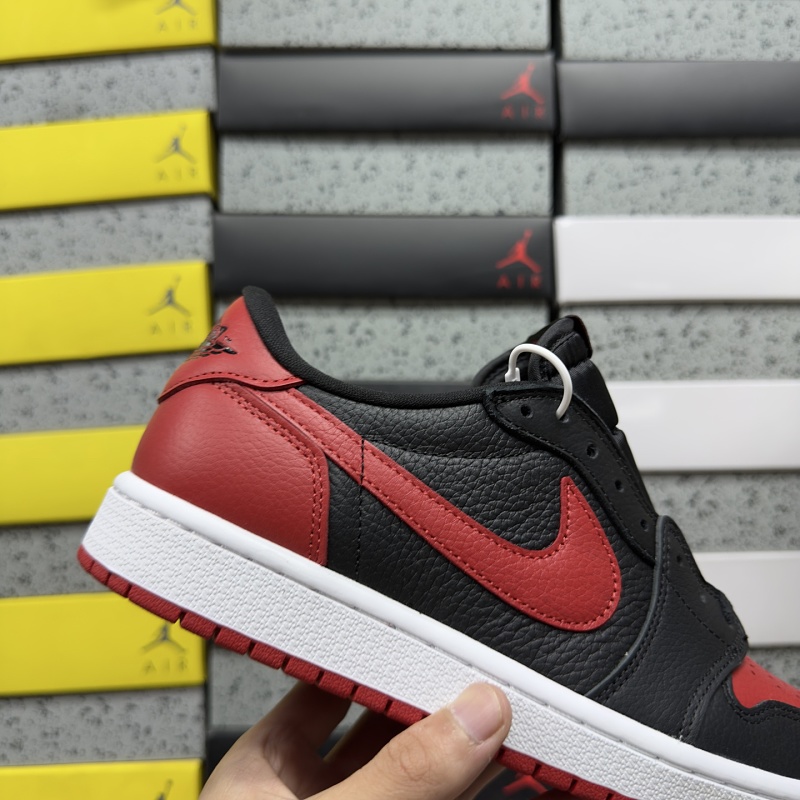 Travis Scott Reverse Swoosh Sneaker 6
