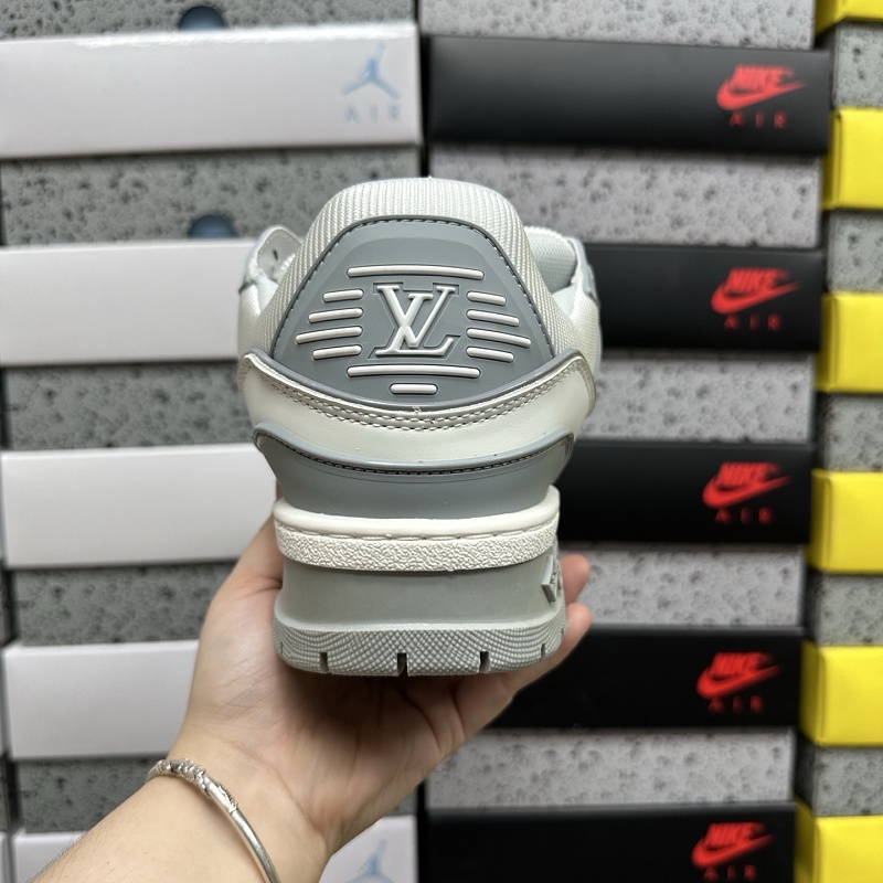 Trainer Maxi Light Gray · 3
