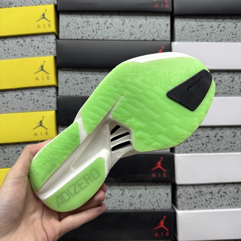 Adizero Adios 4M
