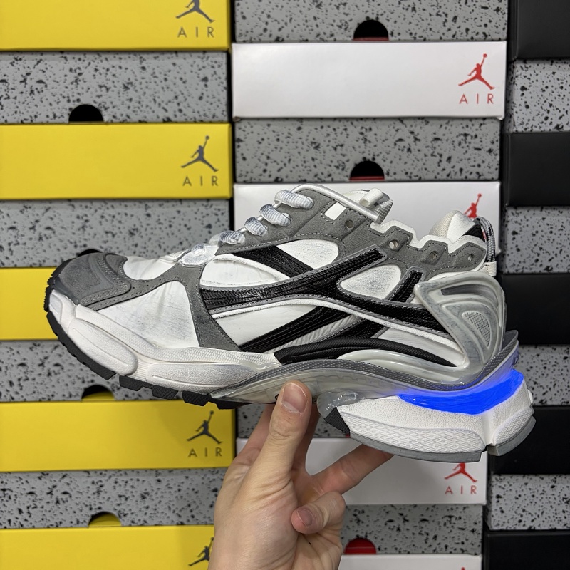 Blcg Runner7.5 7.5 Led 9012 · 4