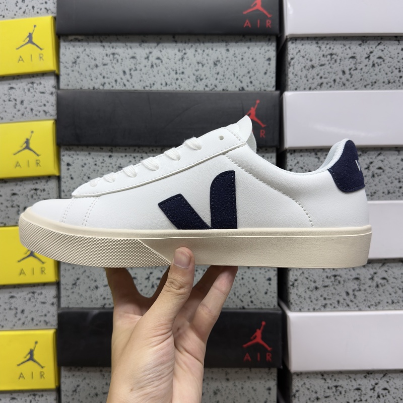 Veja Leather Extra Sneakers · 3