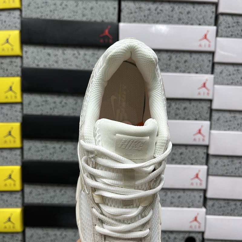 Air Max Moto 2K 5
