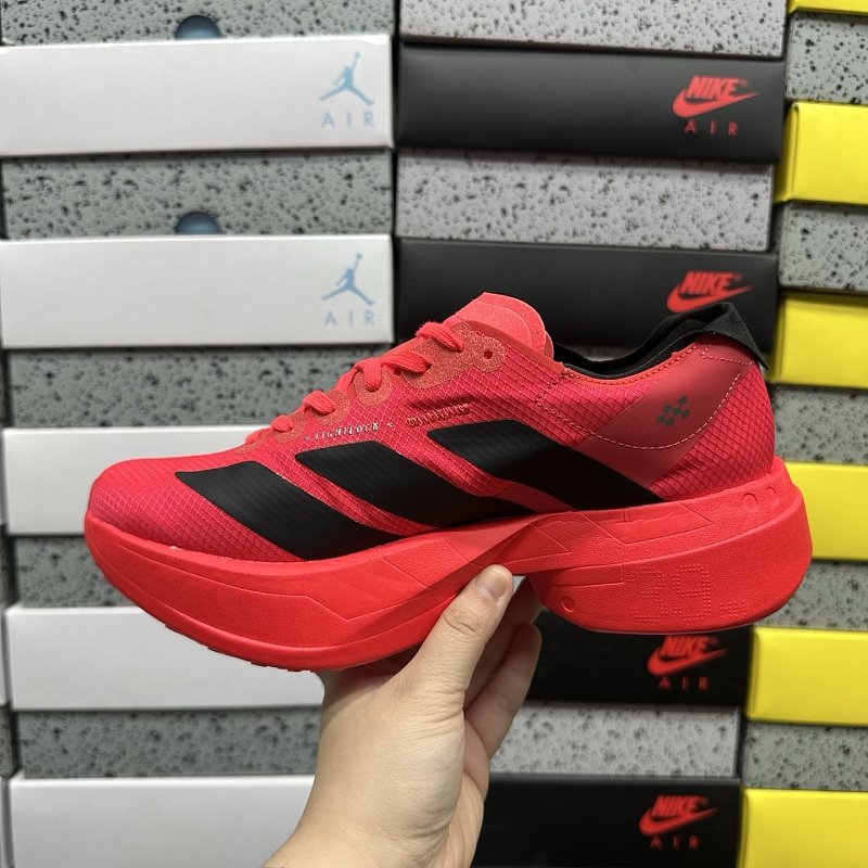 Adizero Adios 4M 8