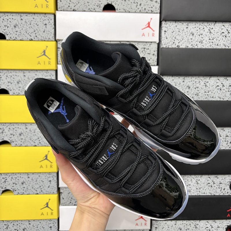Jordan 11 Sneakers 2