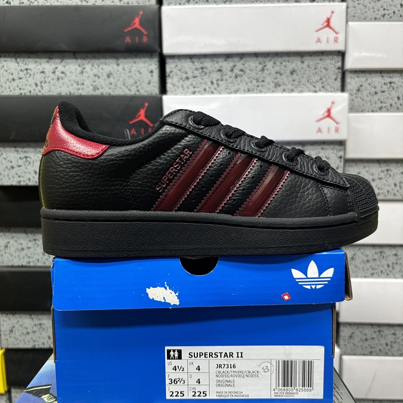 Superstar 8