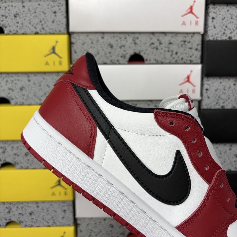 Jordan 1 Sneakers 8