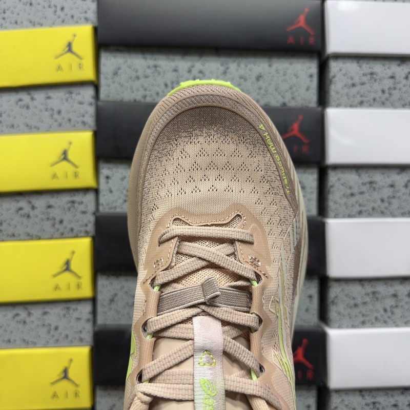 Trabuco Max 4 1012B769-700 · 5