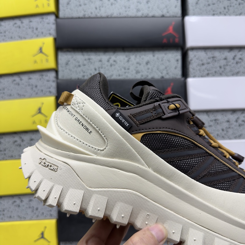 Trailgrip Gore-Tex 818 · 6