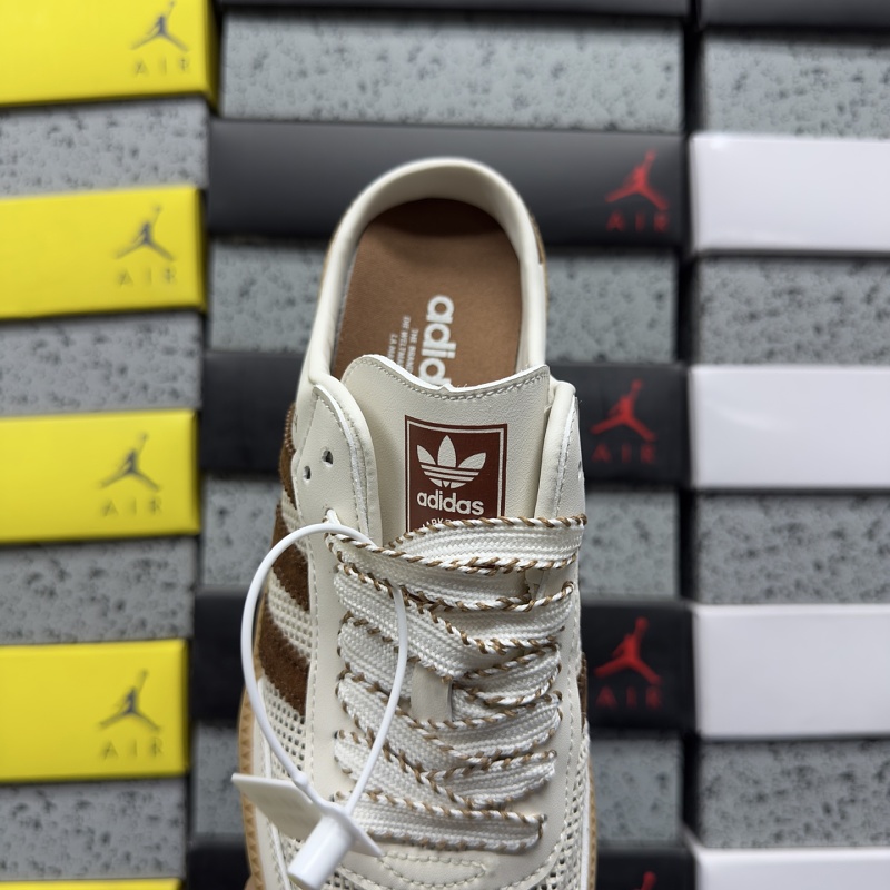 Samba Og Mule W 4