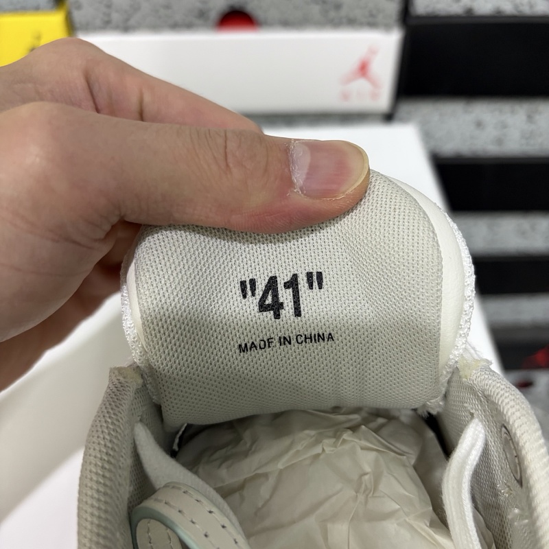 Off-white S24lea00 50149