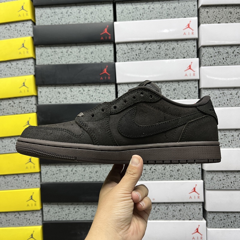 Jordan 1 Sneakers 2