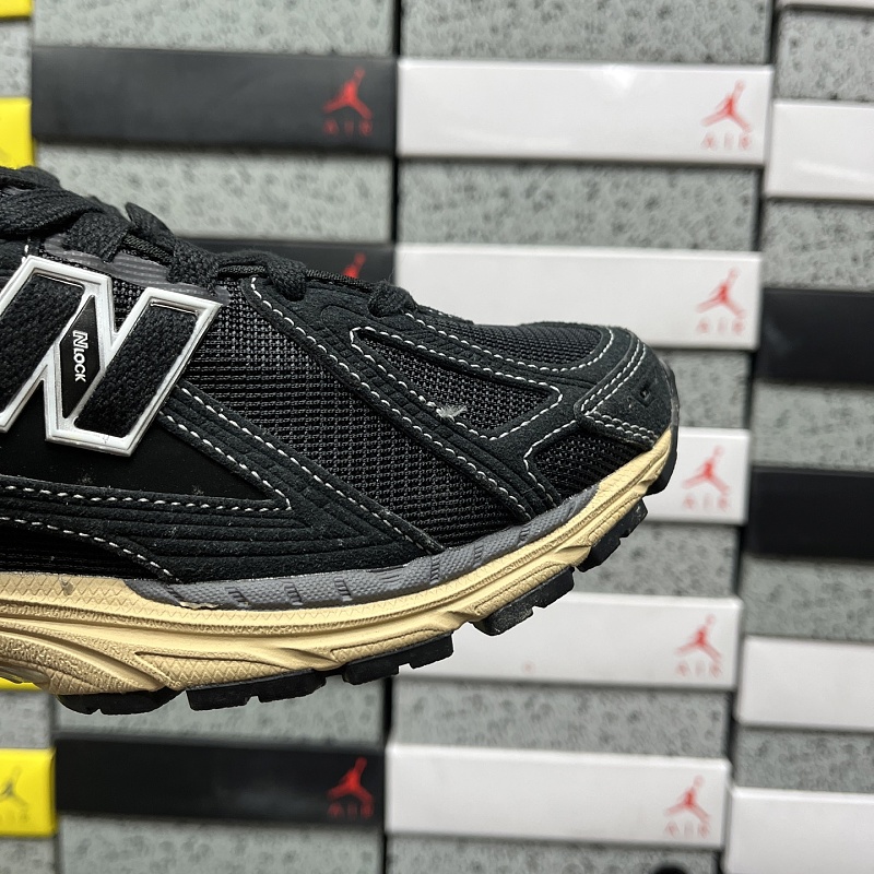 New Balance 1906 Sneakers · 5