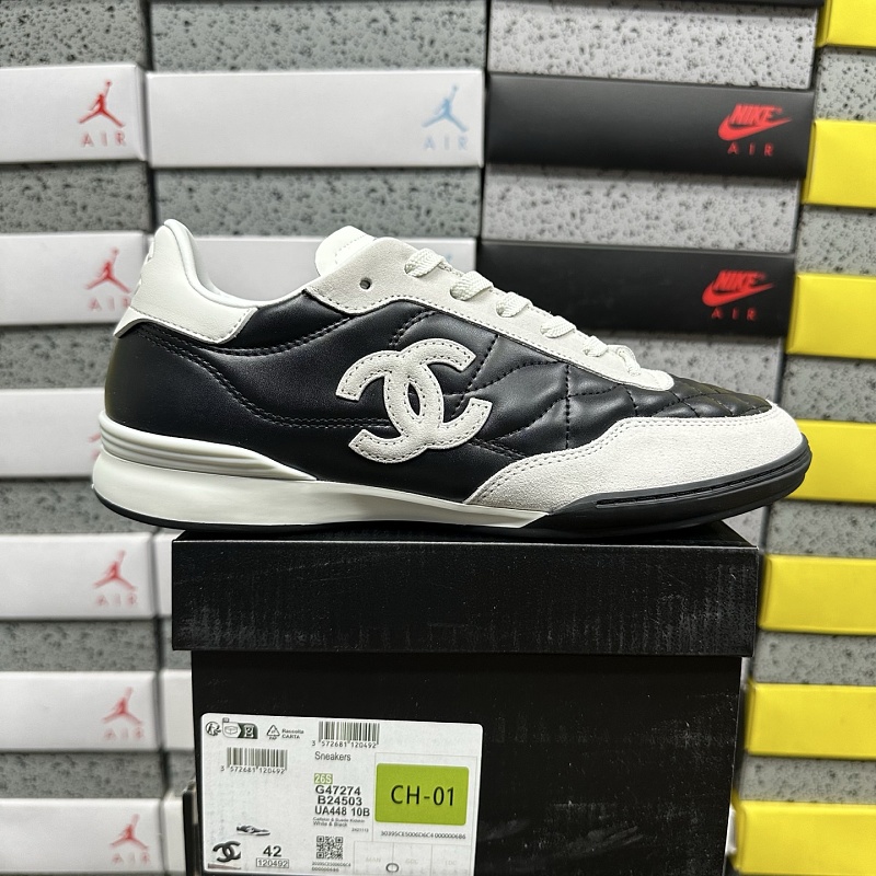 35-47 26S 白黑 CH-01 9