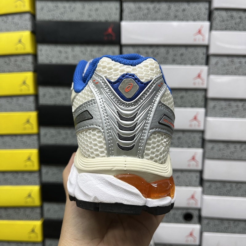 Kayano 12.1 1203A555-101 · 3