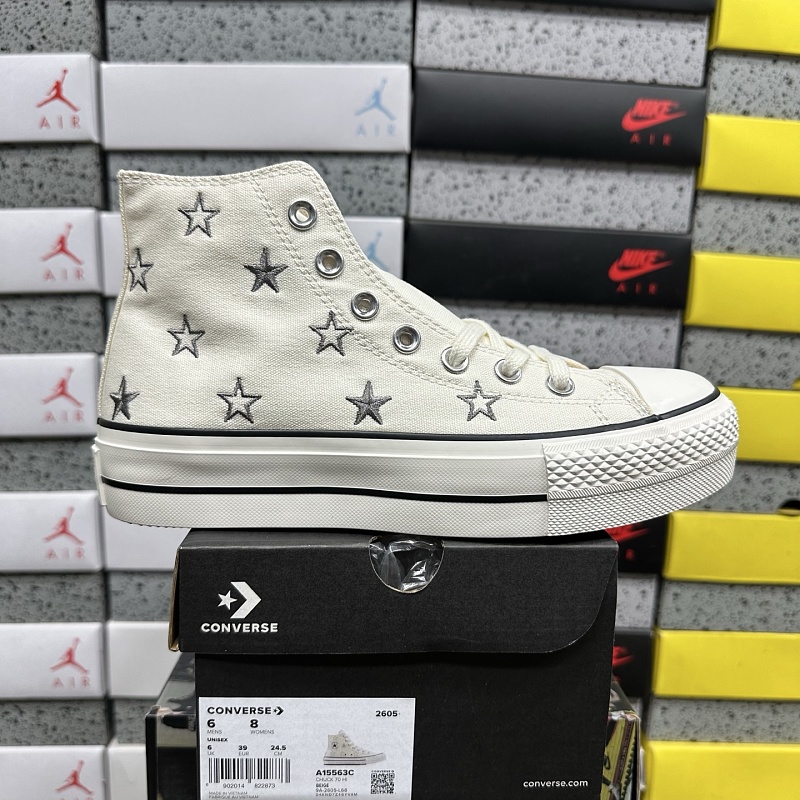 Converse Chuck Taylor Sneakers 10