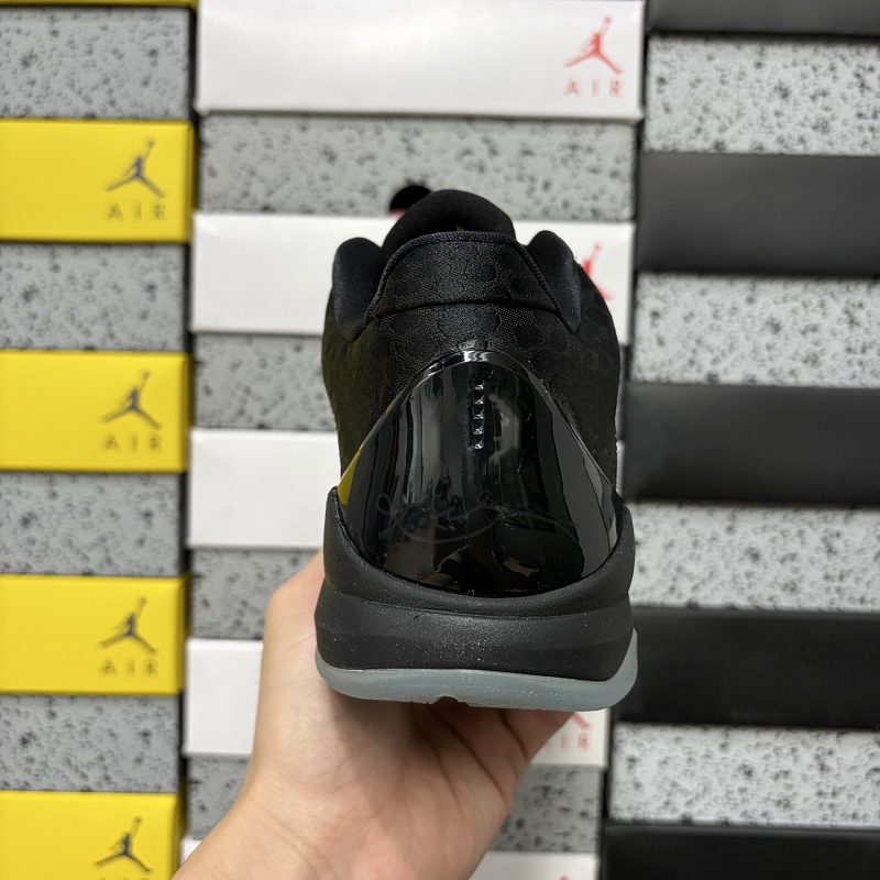 Jordan KB6 Sneakers 7