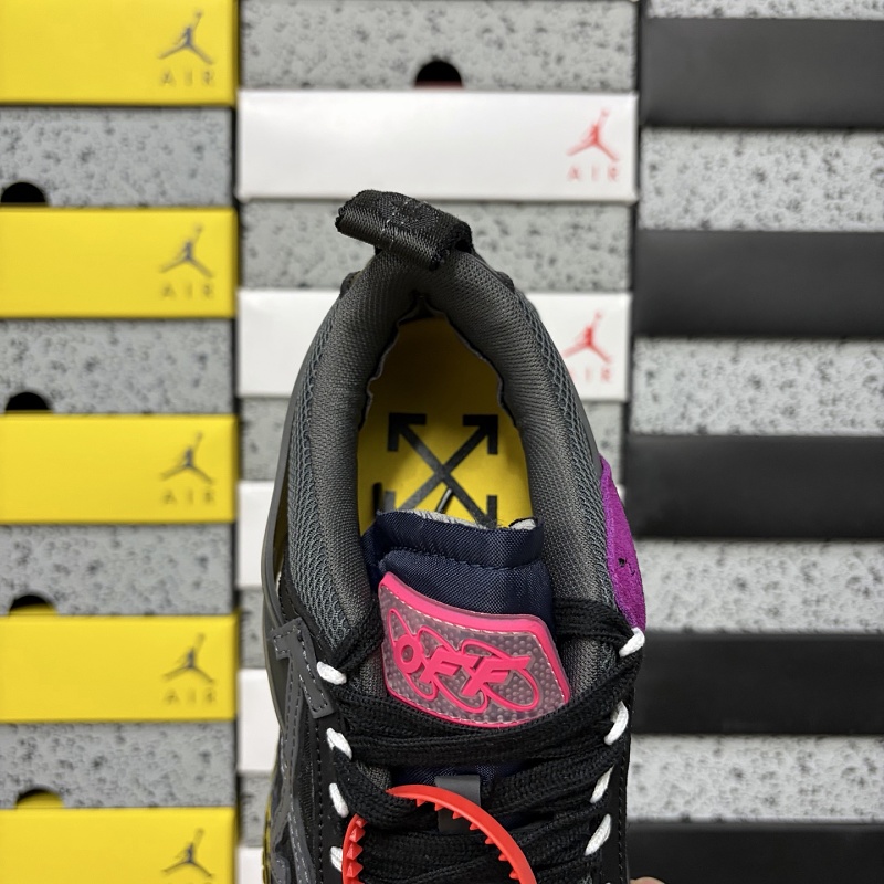 Off-White™ Odsy · 5