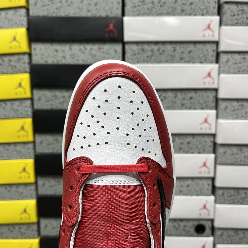 Jordan 1 Sneakers 6